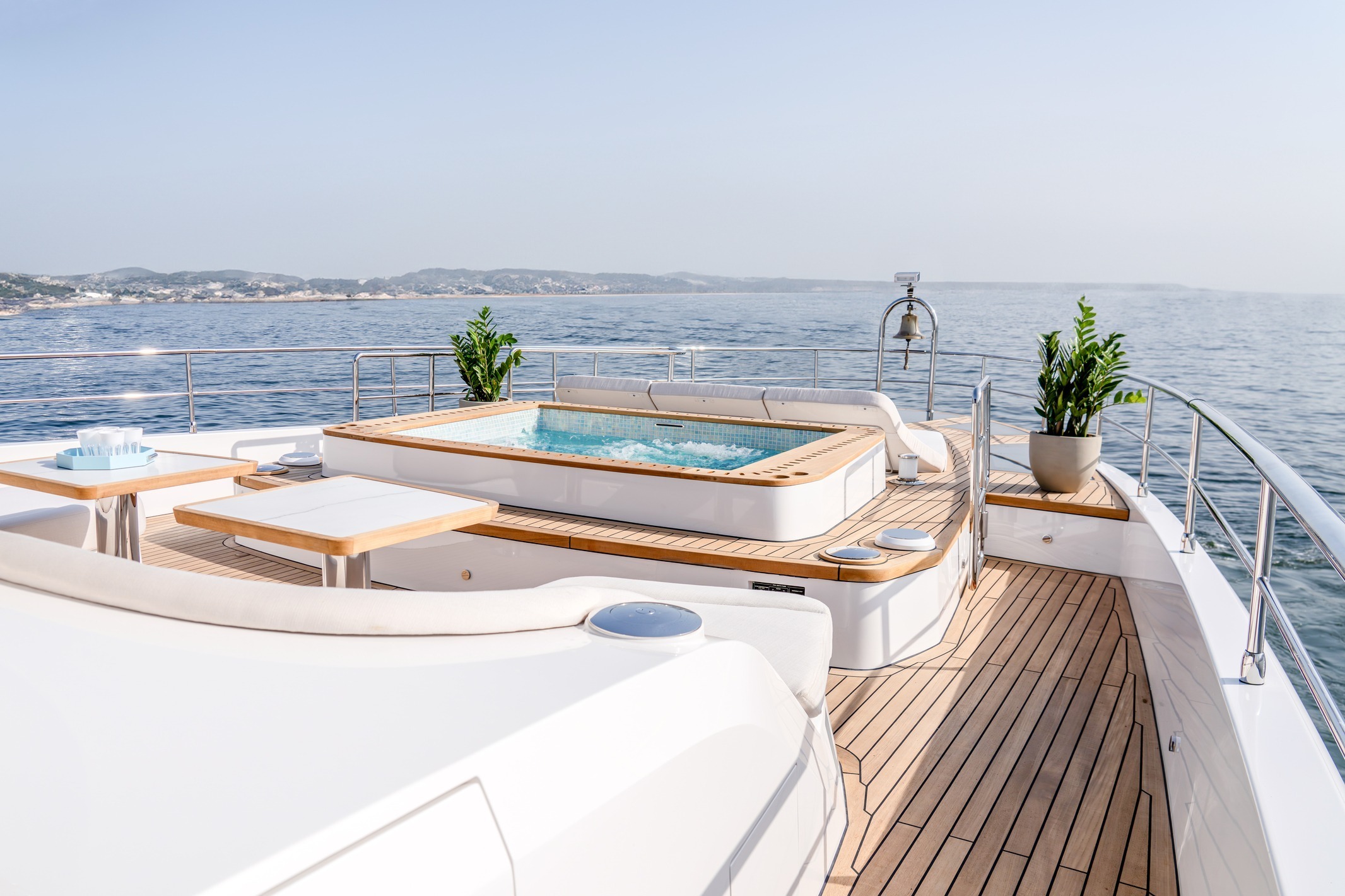 Majesty 100 Terrace